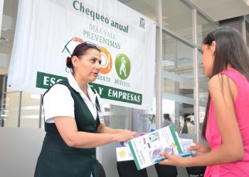 Tenemos que enfocarnos a que la mayoría de la población tenga una detección oportuna de enfermedades: Krug Llamas