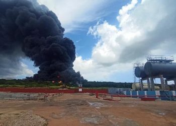 Díaz-Canel agradece la ayuda enviada por México para combatir incendio en tanques de combustible en Cuba