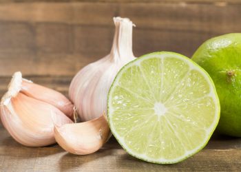 Beneficios de comer a diario ajo y limón