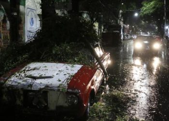 Lluvias dejan afectaciones en diversas zonas de la CDMX