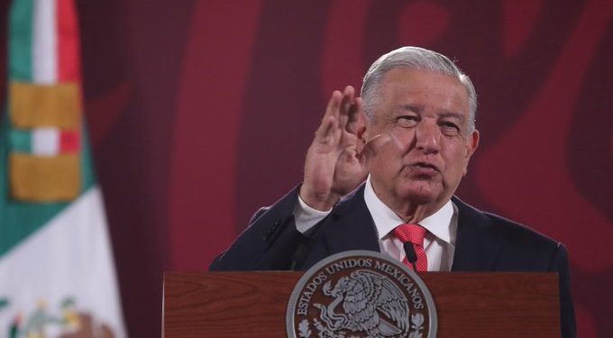 López Obrador celebró la elección de MORENA - Enfoque Noticias