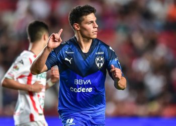 Monterrey remonta y se lleva el triunfo ante Necaxa en la J8