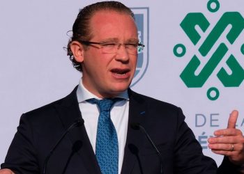 El actual alcalde de la Benito Juárez, Santiago Taboada, paso de tener ingresos de 40 mil pesos a 14 mdp: Pliego