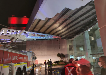 Lluvias provocan colapso del techo del Hospital General Regional 20 del IMSS en el Edomex
