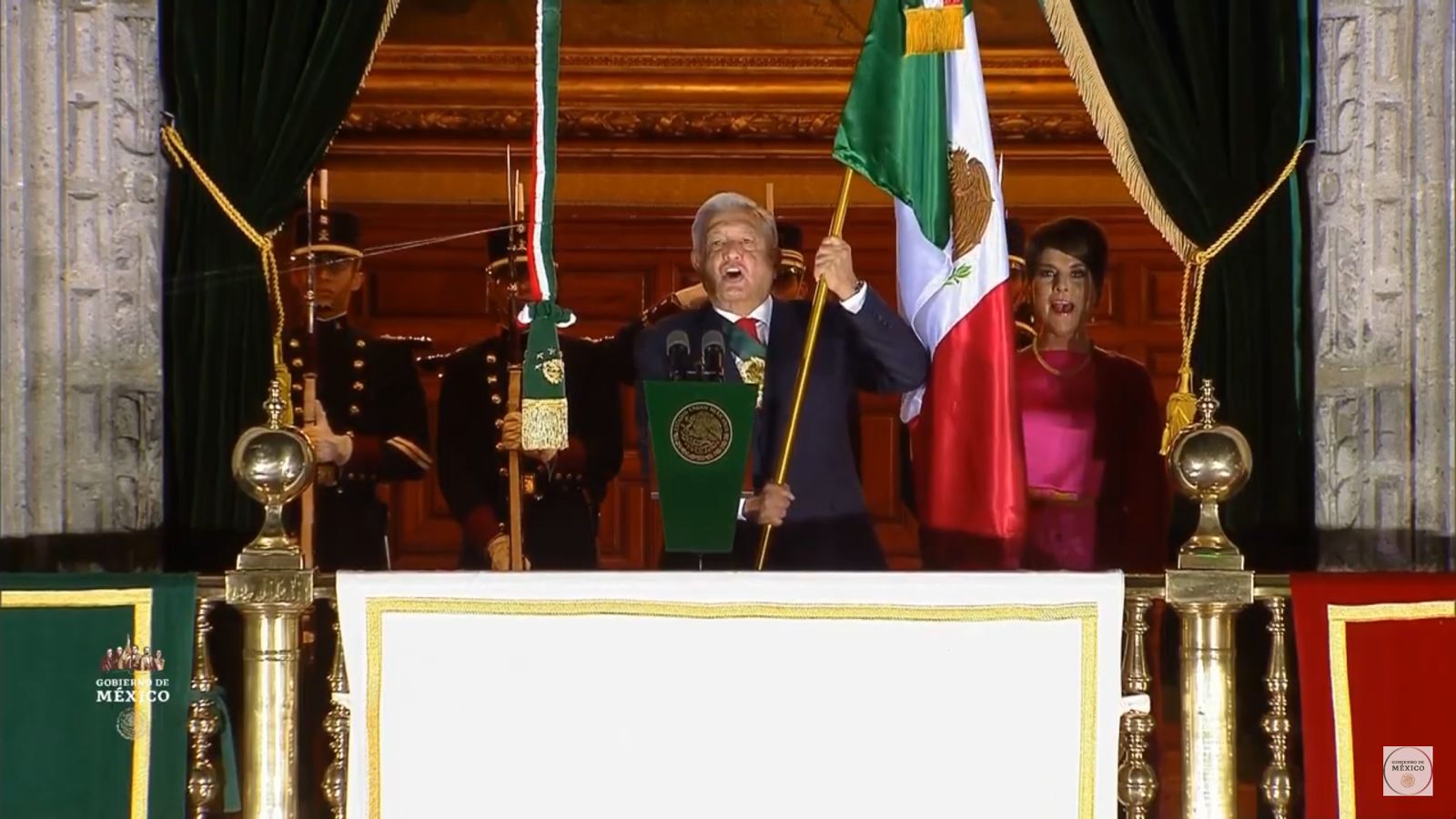 López Obrador encabeza el 212 aniversario de la Independencia de México,  aquí los Vivas y más - Enfoque Noticias