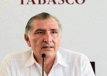 Se acorta distancia entre Adán Augusto y Marcelo Ebrad