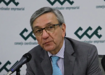 No hay intención de reducir el gasto público para que alcance: Hurtado