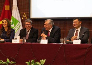 El secretario de gobernación hace este llamado a senadores de Morena