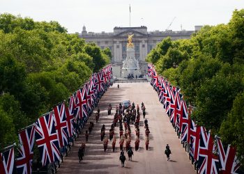 Las calles de Londres despiden a Isabel II, aquí las imágenes
