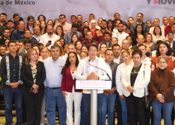 El dirigente nacional de Morena hace estas revelaciones tras ruptura de la coalición Va por México