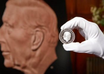 Así son las nuevas monedas con la imagen del rey Carlos III
