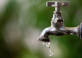 Advierten por crisis de agua por corrupción oficial y empresarial en varios estados del país