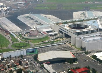 Se tomó la medida correcta al reducir temporalmente operaciones en el AICM para mejorar el servicio, asegura el director general del Aeropuerto