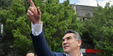 Nadie condiciona la agenda ni los votos del PRI, advierte Alito Moreno al PAN y PRD