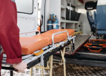 ¿Sabes cuánto te deben de cobrar las ambulancias privadas en la CDMX? Aquí te decimos 