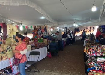 ¿A quién afecta las pseudo artesanías chinas y ecuatorianas?