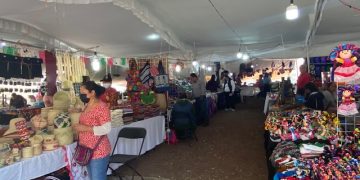 ¿A quién afecta las pseudo artesanías chinas y ecuatorianas?