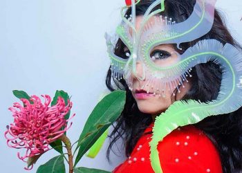 Björk lanza el sencillo de su próximo álbum