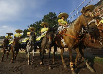 Las charras mexicanas que se abren paso con valentía, conoce esta escuela