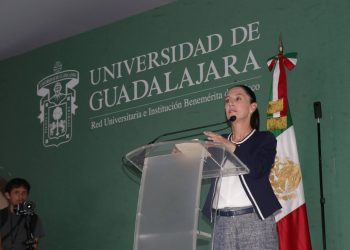 De estos temas habló Sheinbaum frente a estudiantes de la UDG