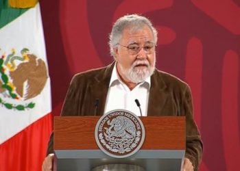 Encinas reitera compromiso para llegar a la verdad en caso Ayotzinapa