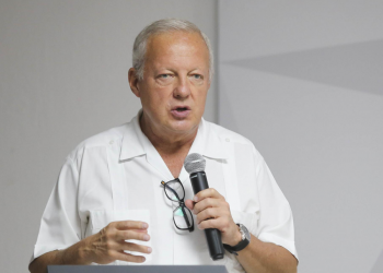 Estamos en un escenario muy triste, se está cultivando la popularidad del Presidente con mentiras