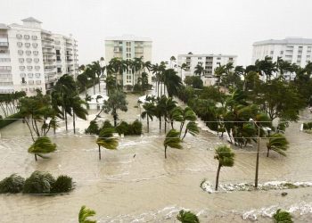 Ian se degrada a tormenta tropical