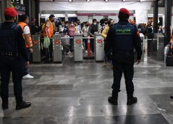 Metro CDMX llamó a los usuarios a no trasportar estos artículos en sus instalaciones
