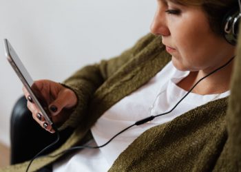 Estos son los artistas más escuchados este verano en streaming