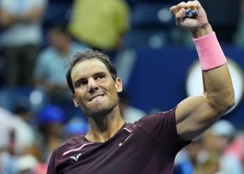 Nadal sufre pero avanza en Flushing Meadows