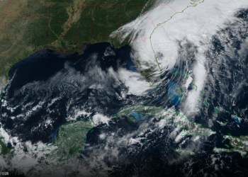 Ian retoma fuerza como huracán y ya se dirige hacia las Carolinas