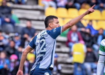 Pachuca se muestra superior a Santos