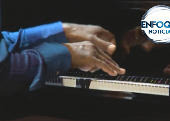 Enfoque En Escena: Entérate del Festival Internacional de Piano En Blanco y Negro