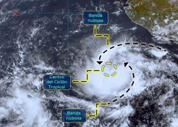 Tormenta tropical Orlene podría intensificarse a huracán categoría 2