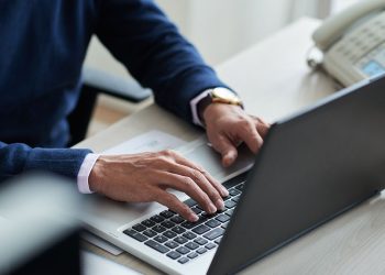 Micro, pequeñas y medianas empresas no tendrán tiempo para modificar las vacaciones de sus empleados, experto