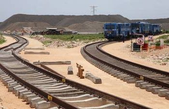 Los que nacimos aquí no tenemos dudas de los beneficios del Tren Maya para la zona: Flores