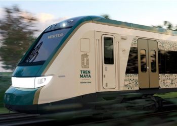 Comienza la colocación de rieles del Tren Maya