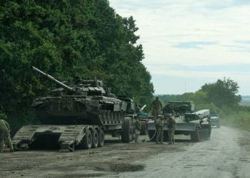 Ucrania investiga crímenes de guerra en Járkov y detiene a colaboradores