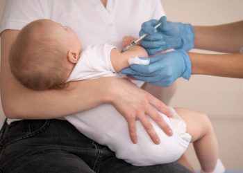 Inicia Campaña Nacional de Vacunación con hexavalente para menores de un año