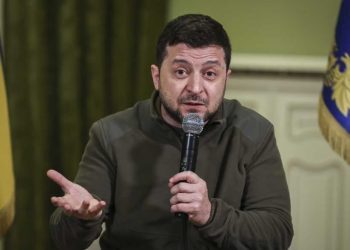 Zelenski condena el ataque terrorista ruso contra civiles en Zaporiyia