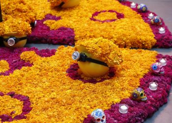 Dedican altar de muertos a mineros, aquí las imágenes