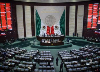 Los diputados se van de puente, tomarán 6 días de descanso