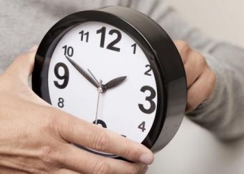 Adiós al horario de verano; esta noche se atrasa 1 hora el reloj
