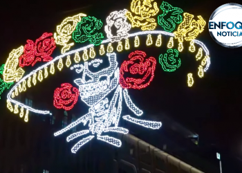 VIDEO | Encienden por primera vez alumbrado dedicado al Día de Muertos