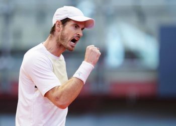 Andy Murray avanza en el Torneo de Gijón