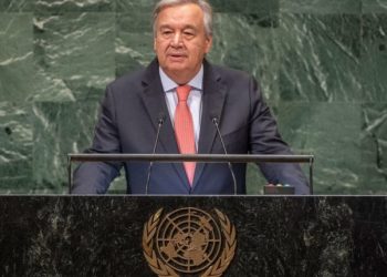 Guterres llama a combatir el cambio climático