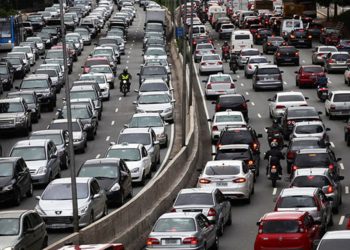 Se registra ligera baja en el robo de vehículos en el último año