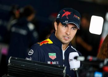 Sergio y Max libran las primeras prácticas en Japón