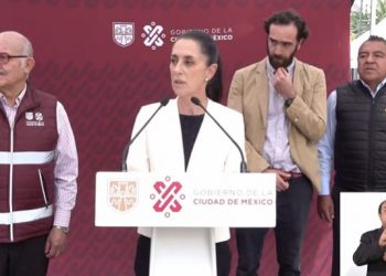 Llama Sheinbaum al diálogo a los colectivos feministas que resguardan la Glorieta de las mujeres que luchan