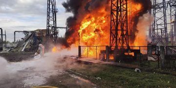 Rusia evacúa la ciudad de Jersón y deja a miles sin energía eléctrica